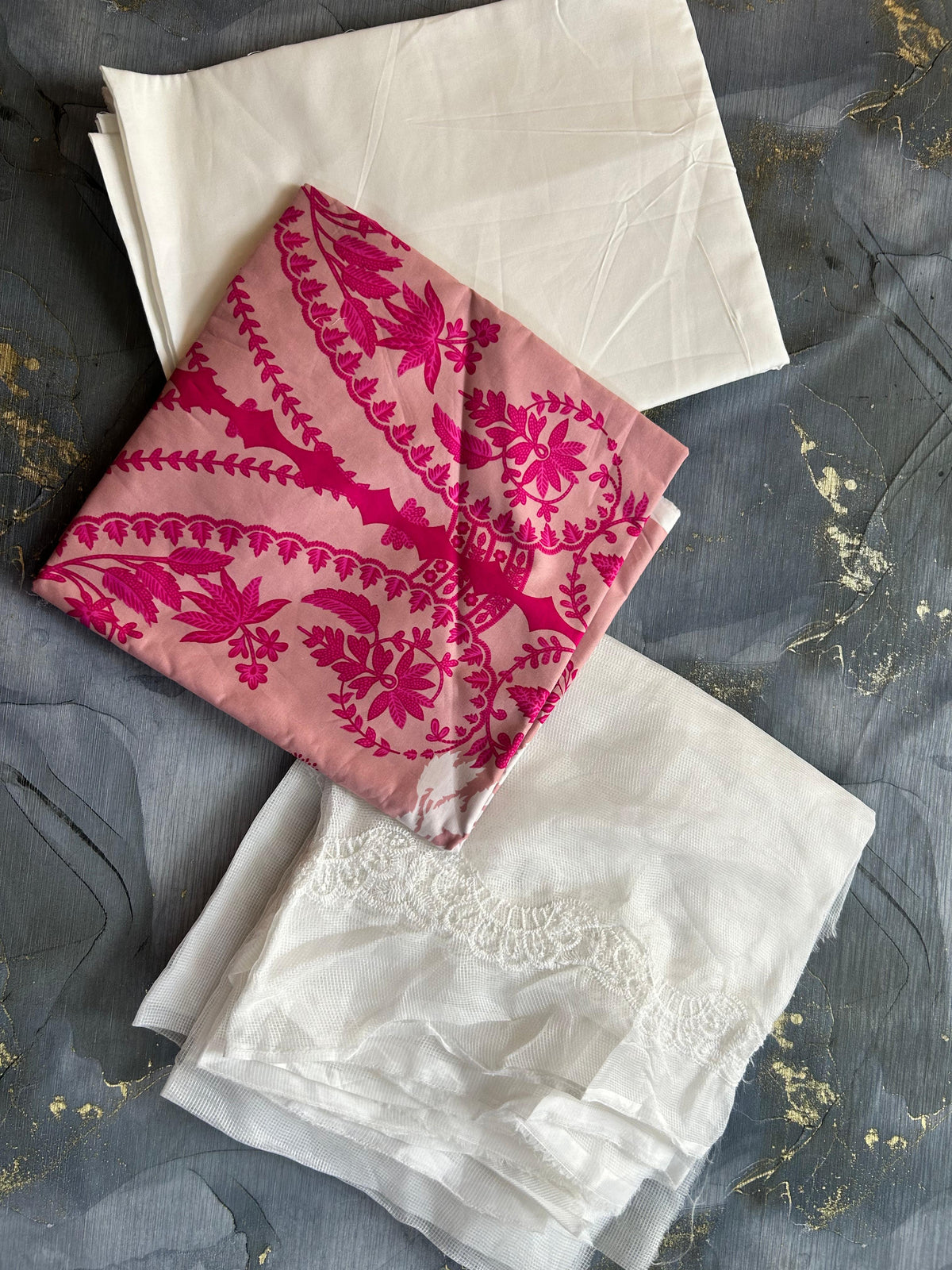 Sana Safinaz | Printed | Lawn | 3-Piece | Unstitched Suit | T-Pink