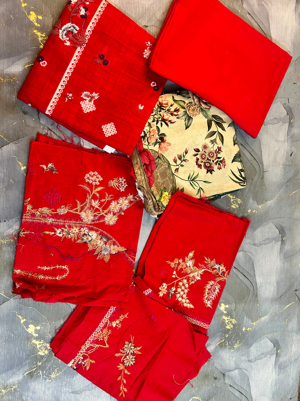Sana Safinaz Embroidered Khaddar 3-Piece Unstitched Suit – Red
