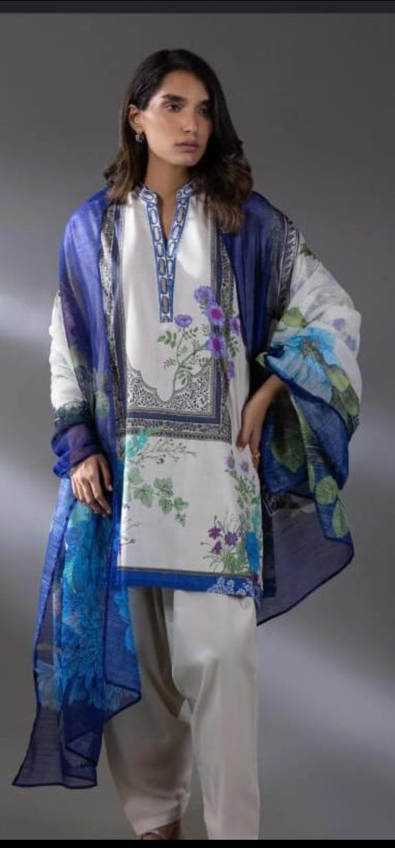 Sana Safinaz | Printed | Lawn | 2-Piece | Ready to Wear | Off White Blue