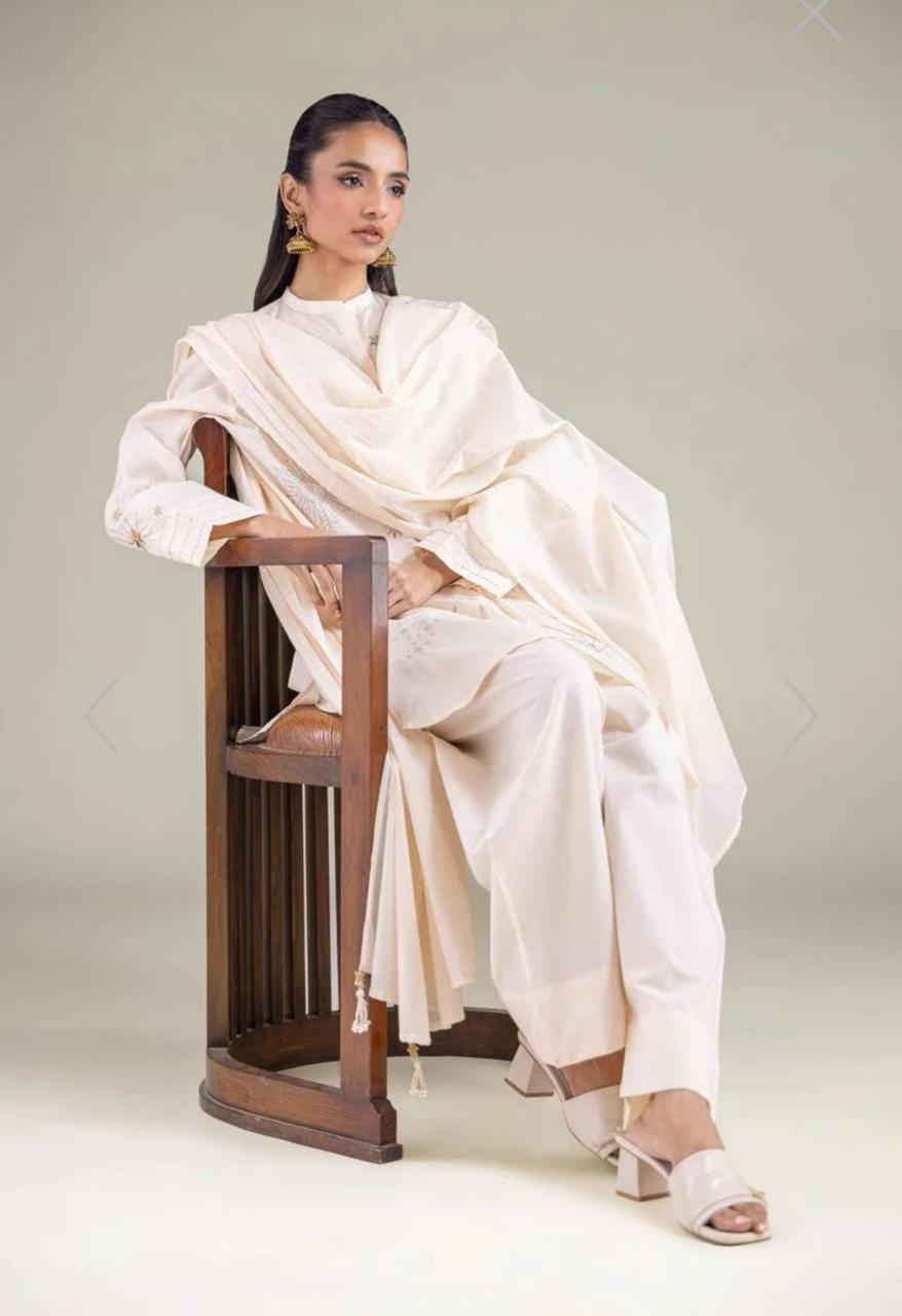 Khaadi | Basic | Lawn | 1-Piece | Ready to Wear | Off White