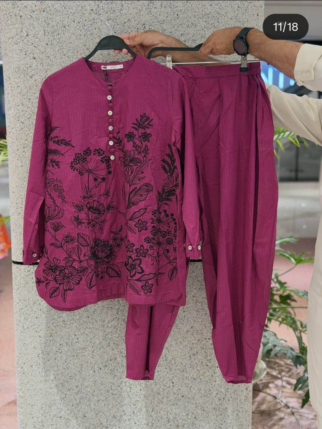 Khaadi | Embroidered | Self-Textured Lawn | 2-Piece | Ready to Wear | Murghenda - Shopping Haul